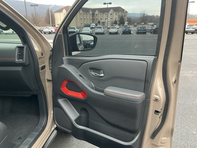 2022 Nissan Frontier PRO-4X