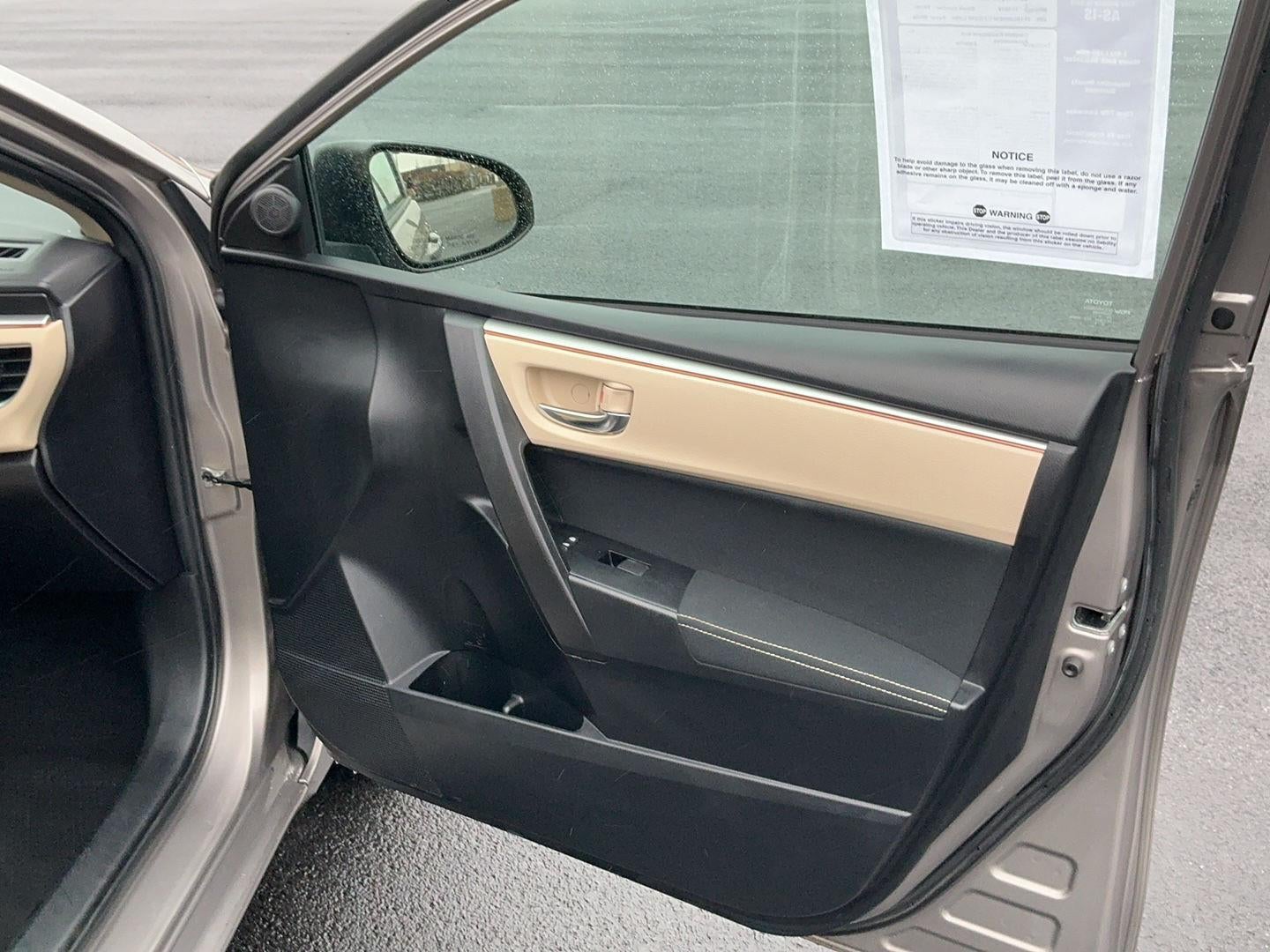 2015 Toyota Corolla LE