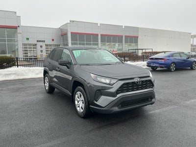 2022 Toyota RAV4 LE