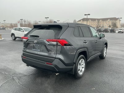 2022 Toyota RAV4 LE