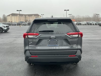 2022 Toyota RAV4 LE