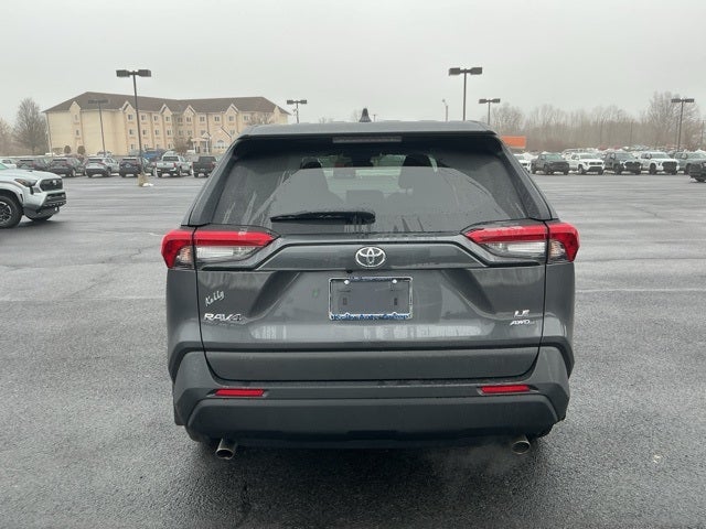 2022 Toyota RAV4 LE