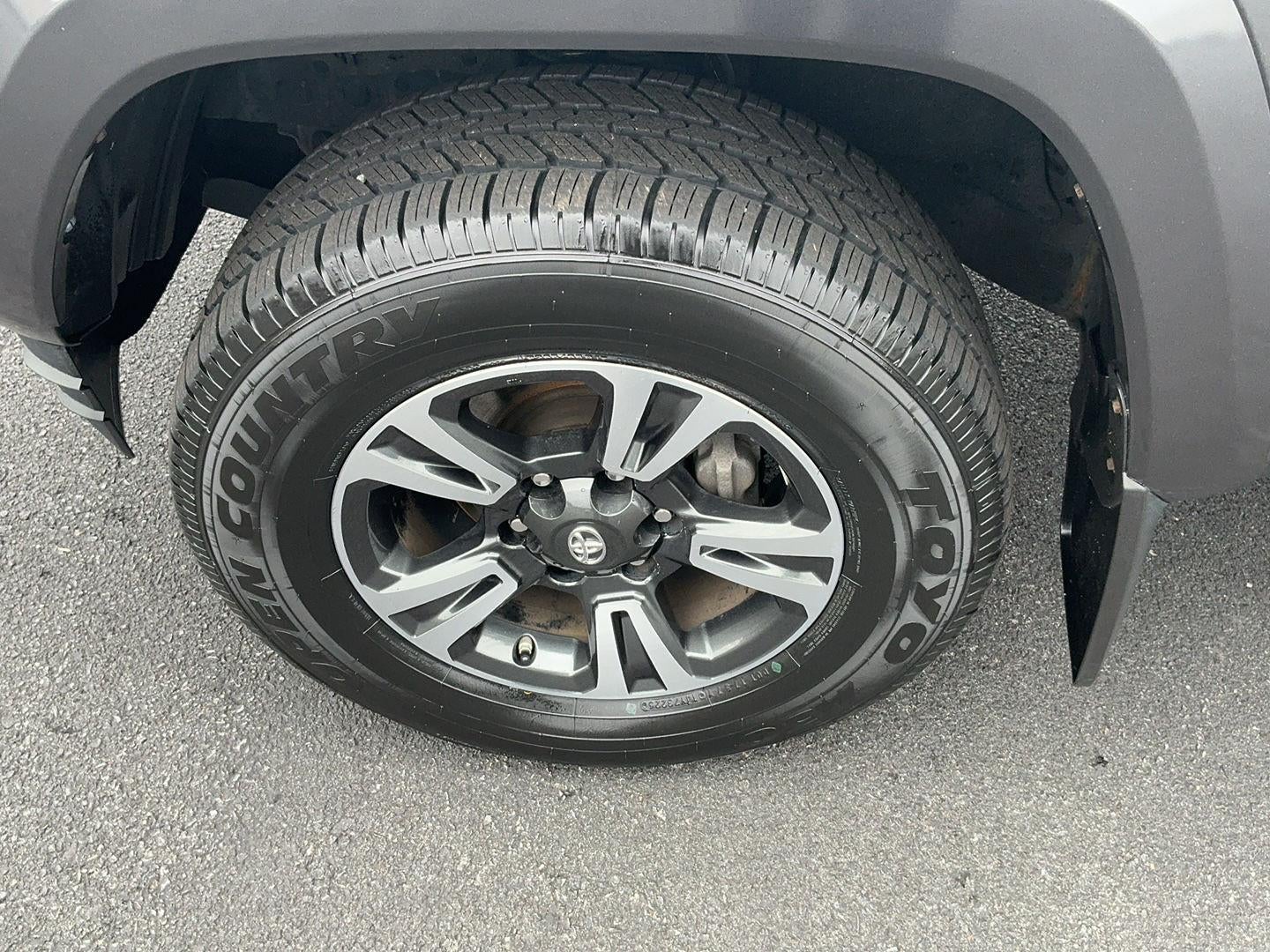 2019 Toyota Tacoma TRD Sport