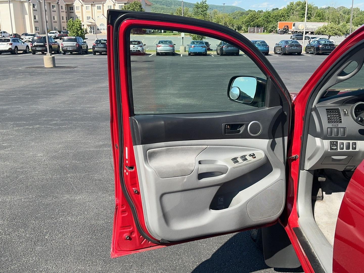 2009 Toyota Tacoma Base