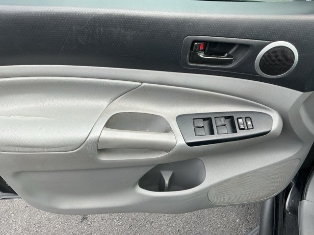 2015 Toyota Tacoma Base V6