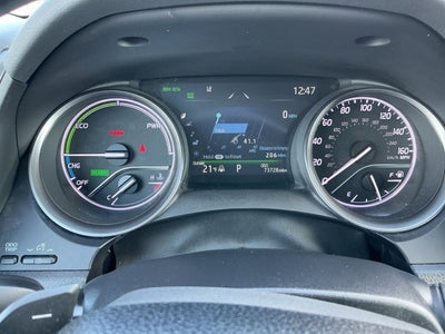 2022 Toyota Camry Hybrid XSE