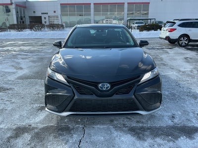 2022 Toyota Camry Hybrid XSE