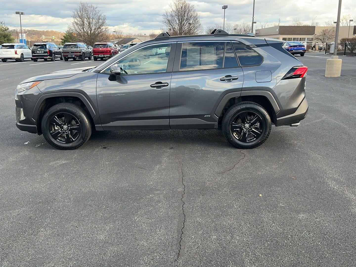 2023 Toyota RAV4 Hybrid XLE