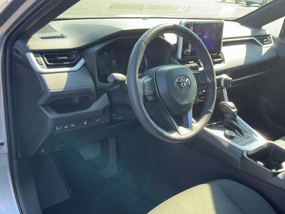 2023 Toyota RAV4 Hybrid SE