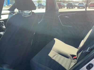 2023 Toyota RAV4 Hybrid SE