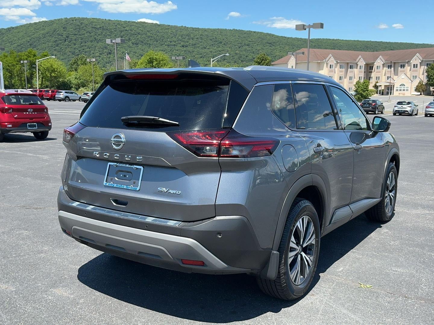 2021 Nissan Rogue SV