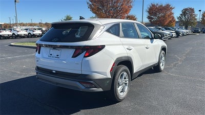2026 Hyundai TUCSON SE AWD