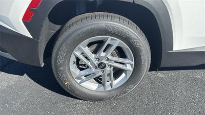 2026 Hyundai TUCSON SE AWD