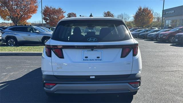 2026 Hyundai TUCSON SE AWD