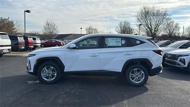 2026 Hyundai TUCSON SE AWD
