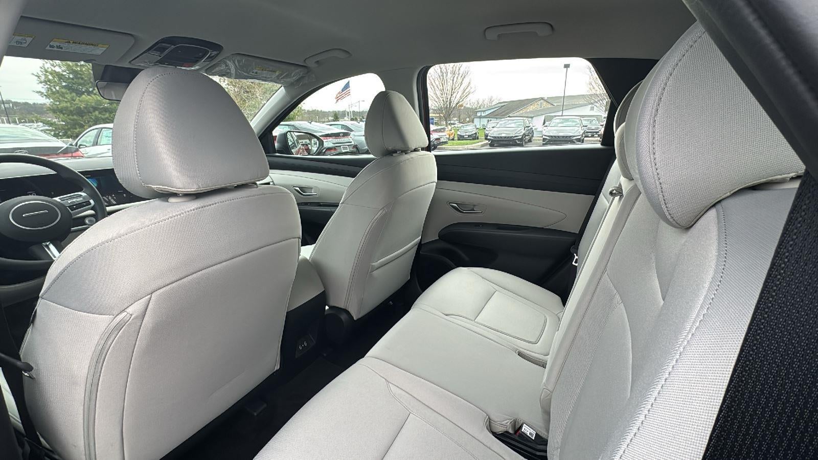 2026 Hyundai TUCSON SE AWD