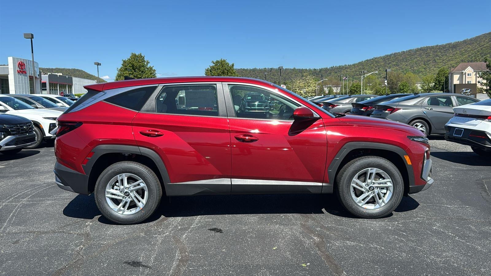 2026 Hyundai TUCSON SE AWD