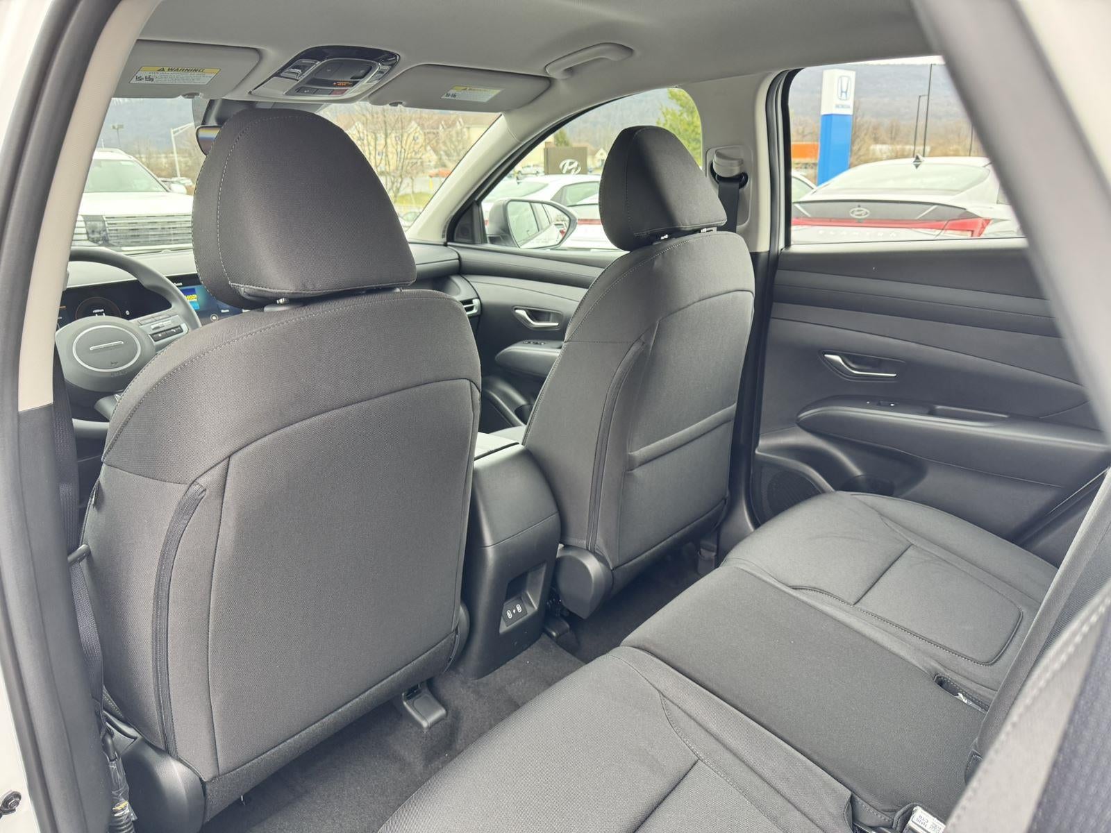 2026 Hyundai TUCSON SE AWD