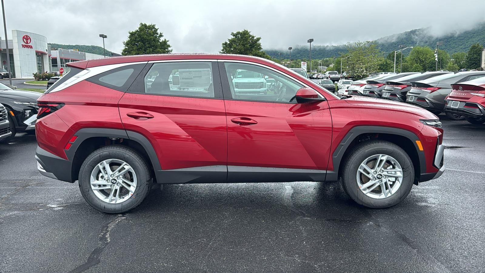 2026 Hyundai TUCSON SE AWD