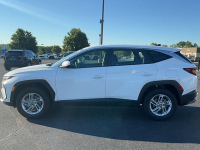 2025 Hyundai TUCSON SE