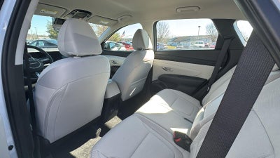 2026 Hyundai TUCSON SE AWD