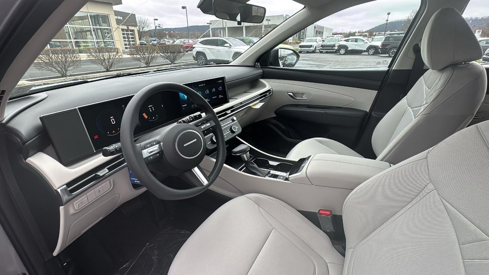 2026 Hyundai TUCSON SE AWD