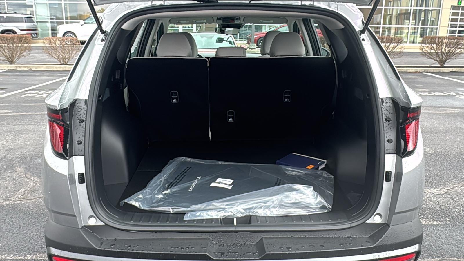 2026 Hyundai TUCSON SE AWD