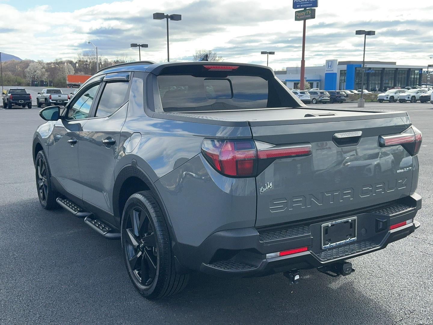 2023 Hyundai SANTA CRUZ NIGHT