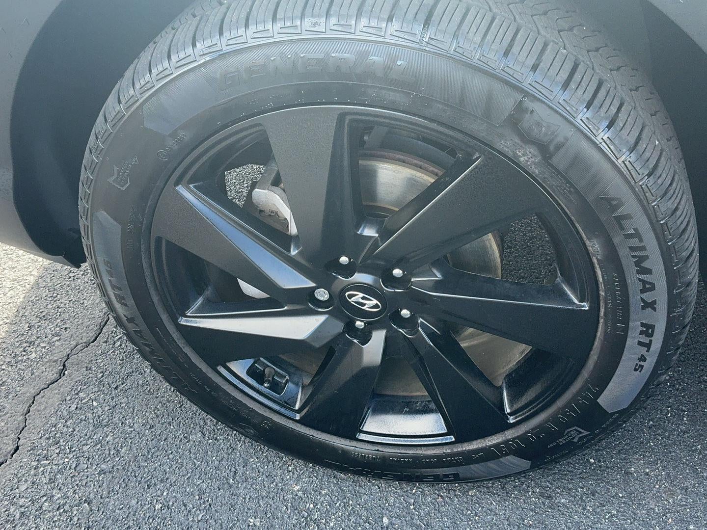 2023 Hyundai SANTA CRUZ NIGHT