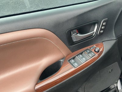 2020 Toyota Sienna Limited Premium