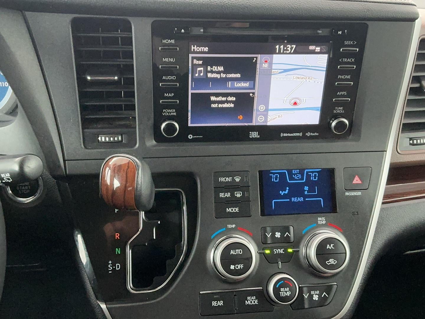 2020 Toyota Sienna Limited Premium