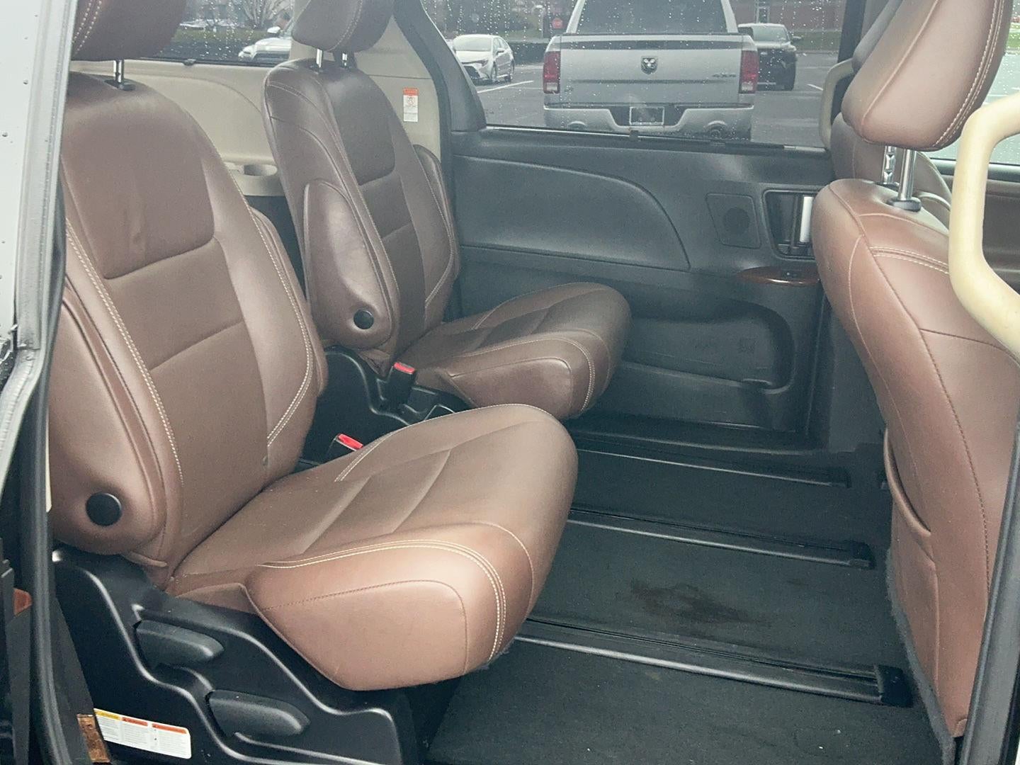 2020 Toyota Sienna Limited Premium