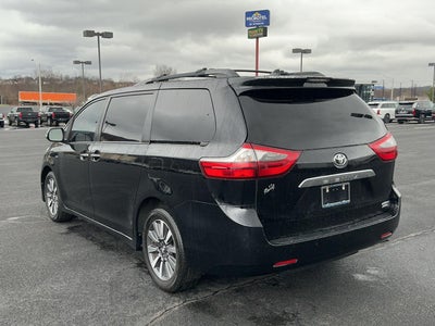 2020 Toyota Sienna Limited Premium