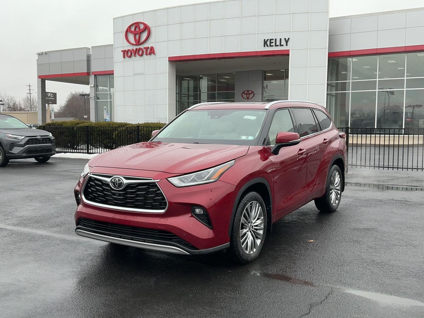 2022 Toyota Highlander Platinum