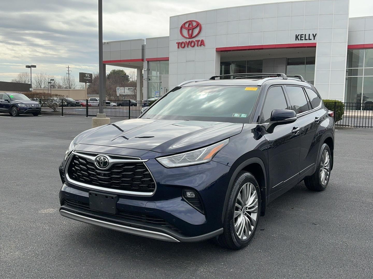 2022 Toyota Highlander Platinum