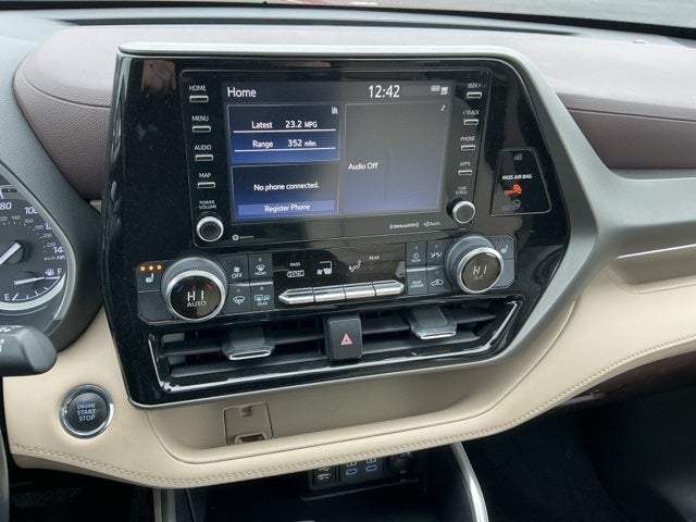 2022 Toyota Highlander XLE