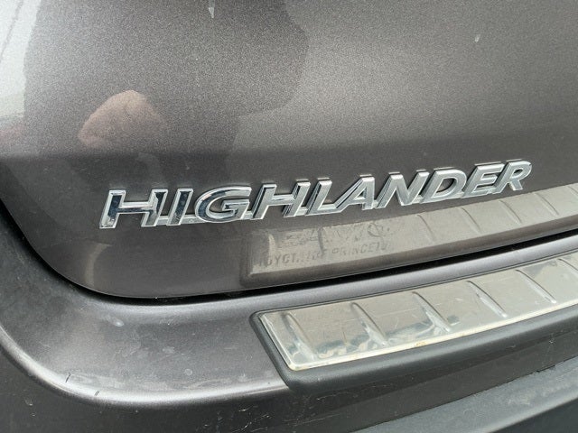 2019 Toyota Highlander SE