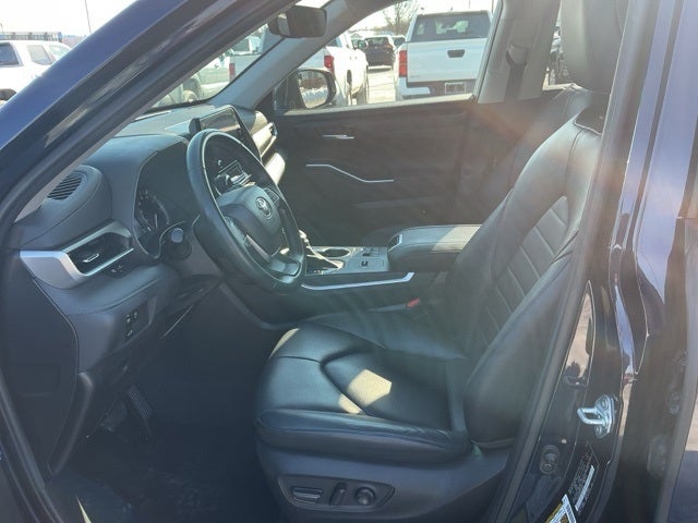 2023 Toyota Highlander XLE