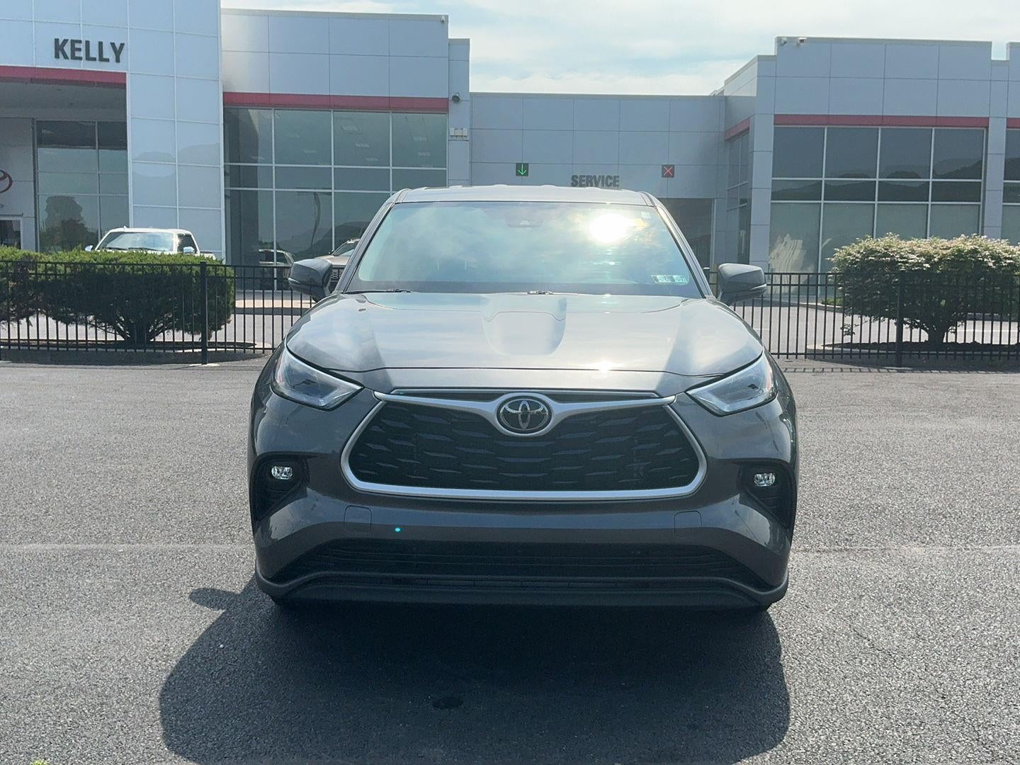 2023 Toyota Highlander LE