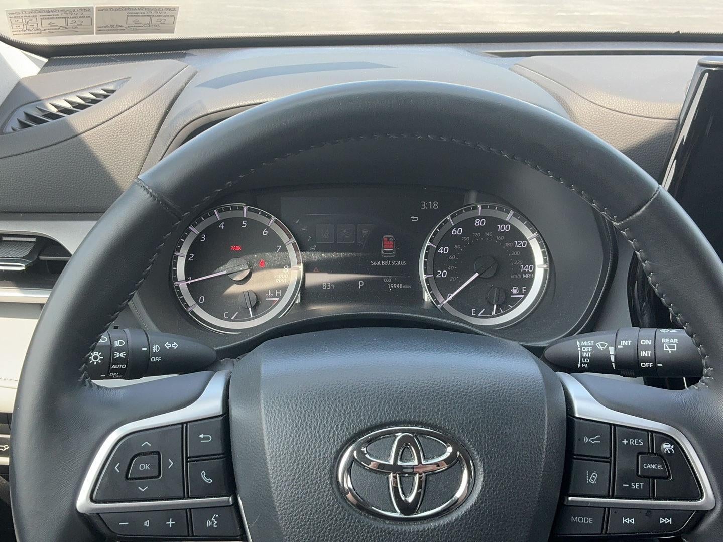 2023 Toyota Highlander LE