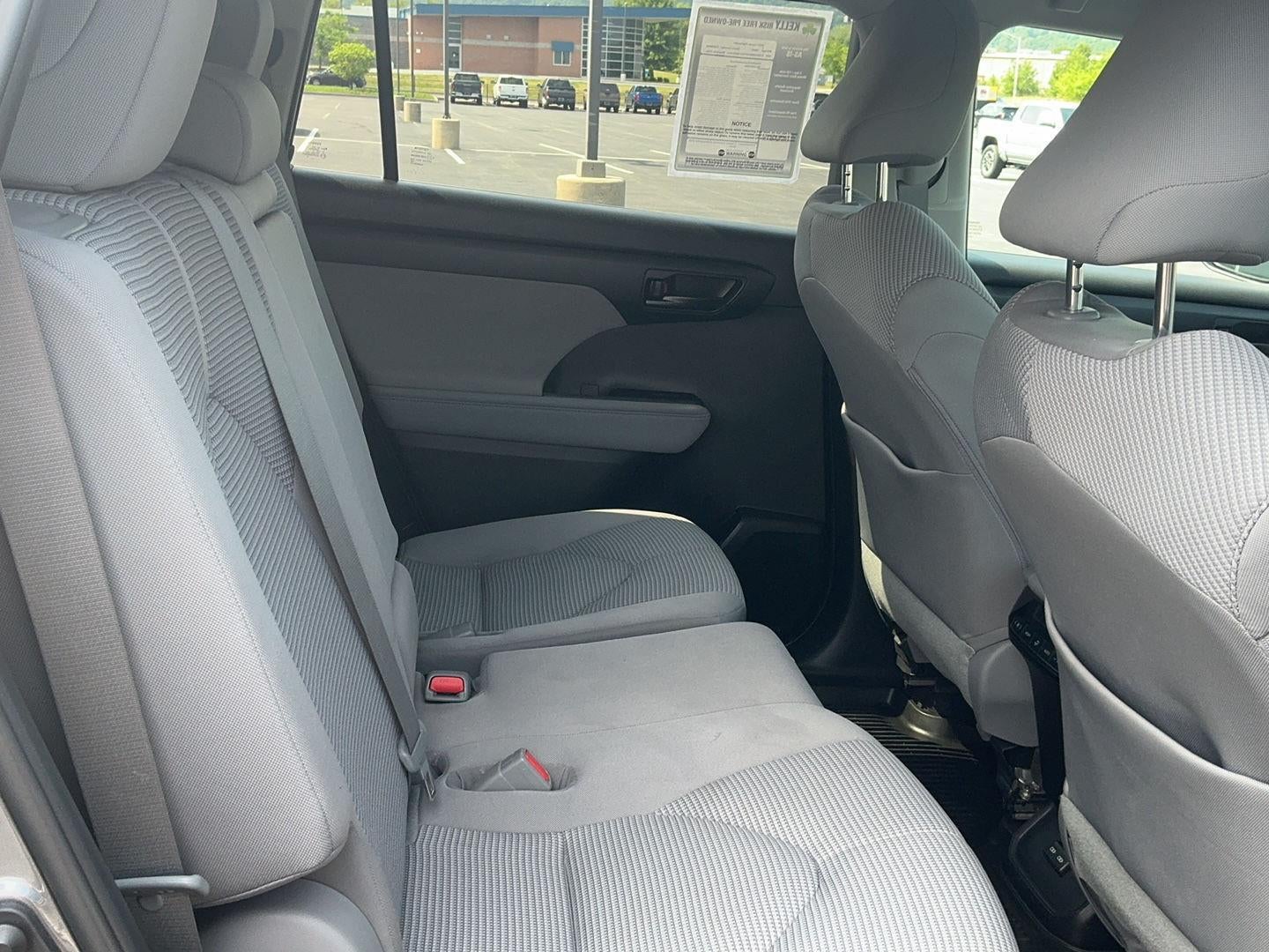 2023 Toyota Highlander LE