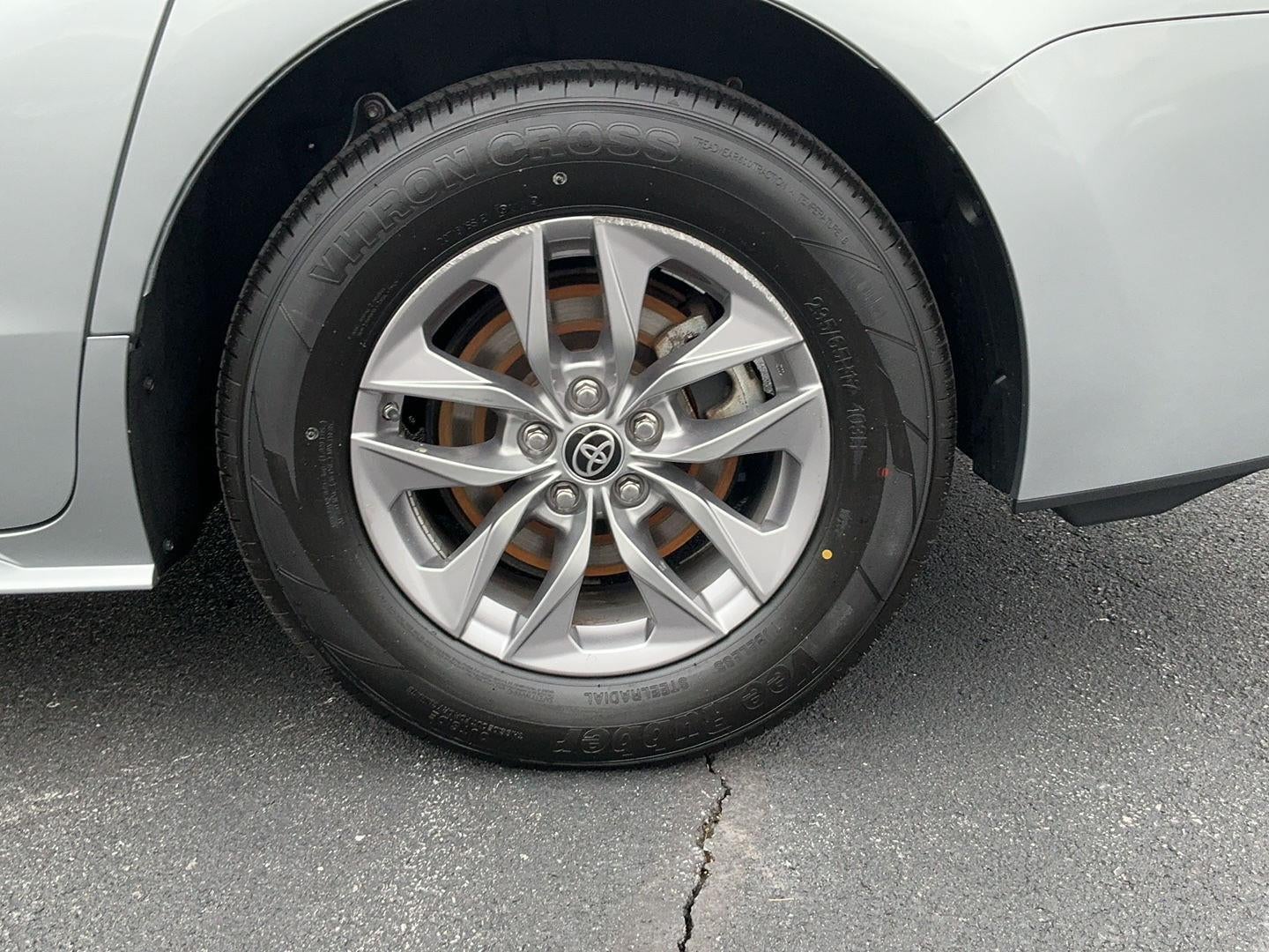 2022 Toyota Sienna XLE