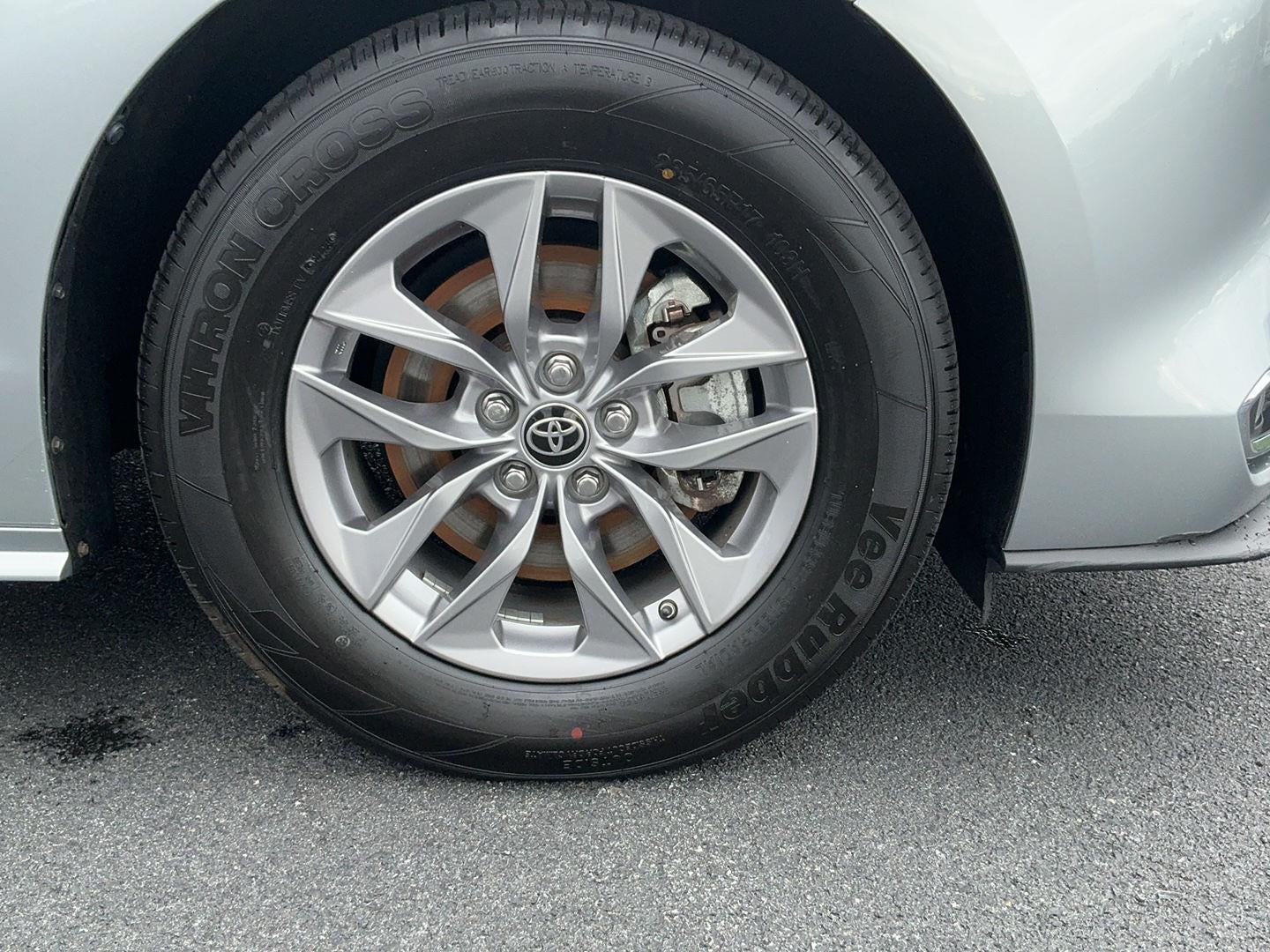 2022 Toyota Sienna XLE