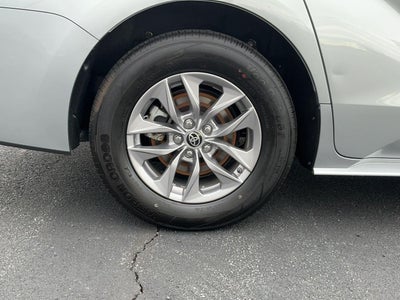 2022 Toyota Sienna XLE