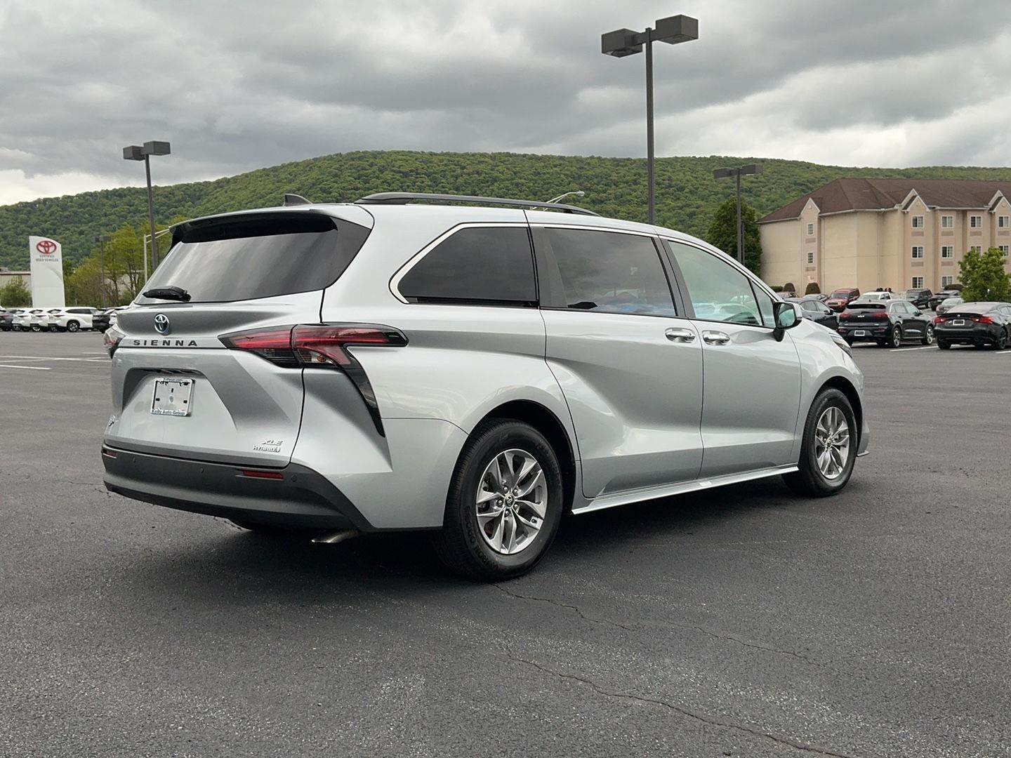 2022 Toyota Sienna XLE