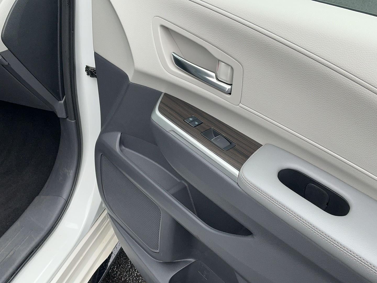 2021 Toyota Sienna Limited 7-Passenger