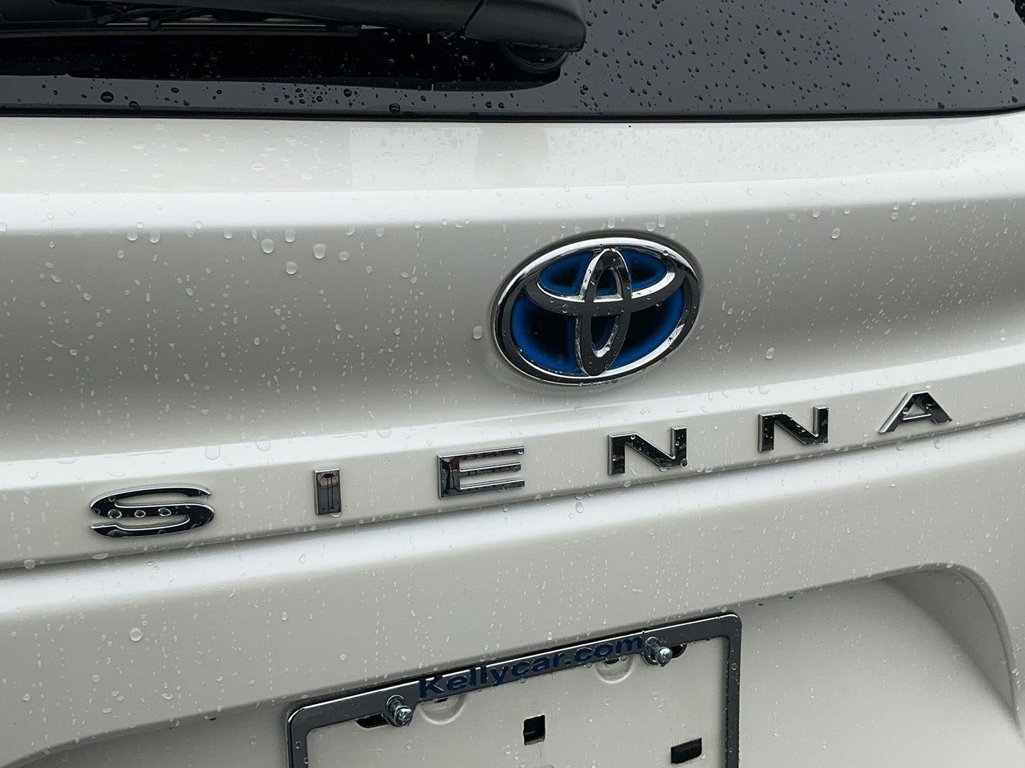 2021 Toyota Sienna Limited 7-Passenger
