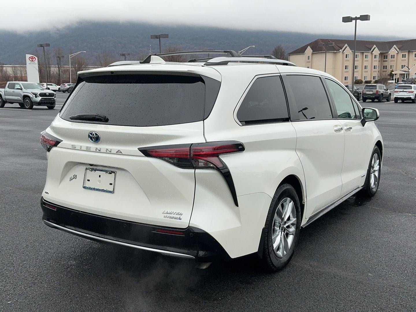 2021 Toyota Sienna Limited 7-Passenger