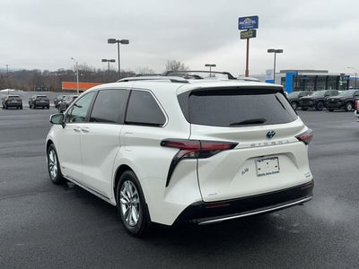 2021 Toyota Sienna Limited 7-Passenger