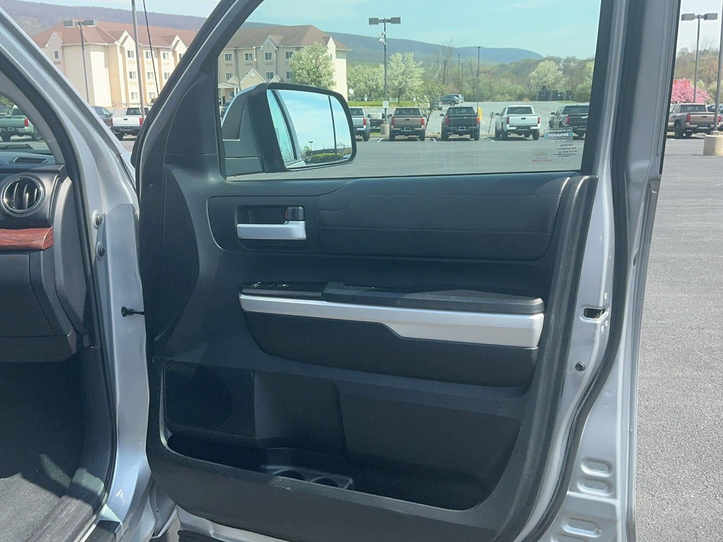 2017 Toyota Tundra Limited